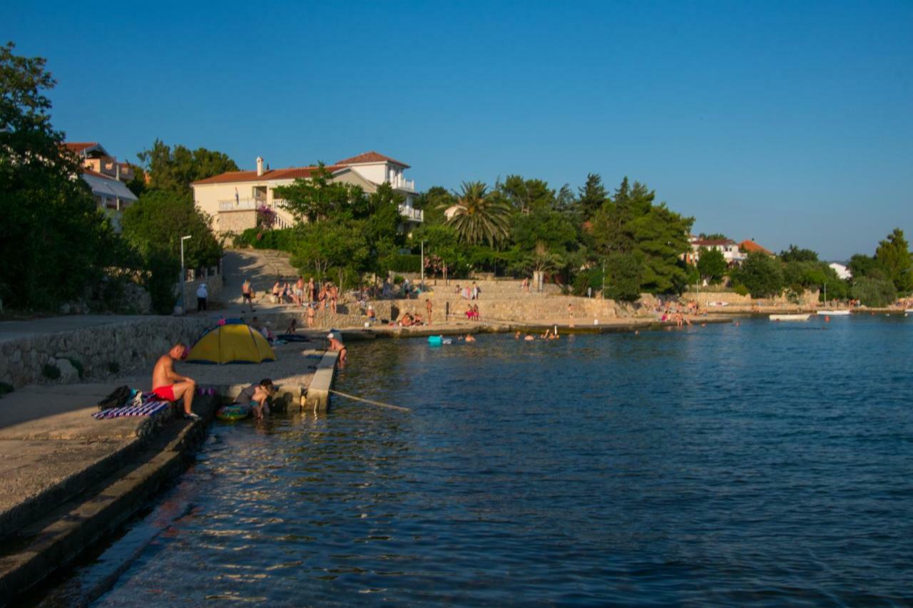 Apartmani Most Maslenica Buitenkant foto